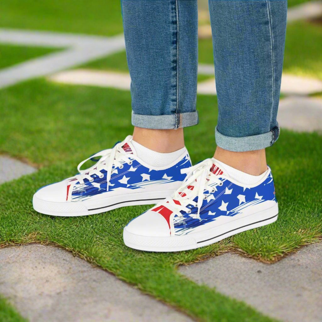 Men's HueTrinity Low Top Sneakers