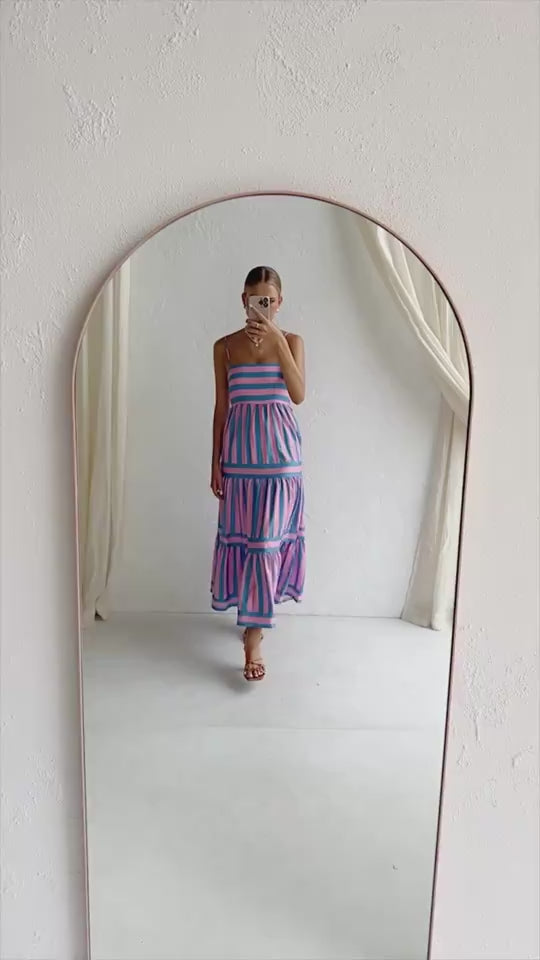 Open‑back women’s dress designed for everyday comfort